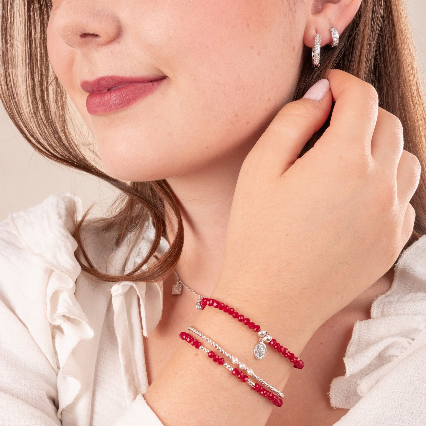 Pulsera roja con virgen de los rayos, plata 925